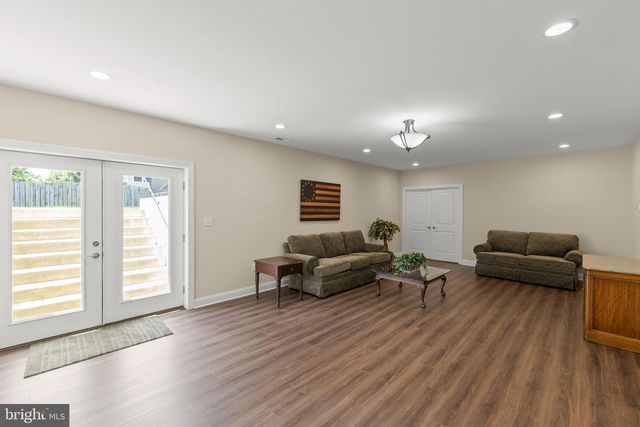 135 KINROSS DR, Winchester, VA 22602