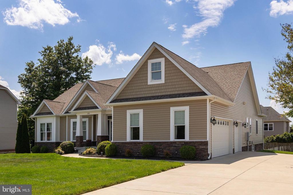 135 KINROSS DR, Winchester, VA 22602