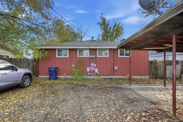 1315 E Bridgeport Ave, Spokane, WA 99207