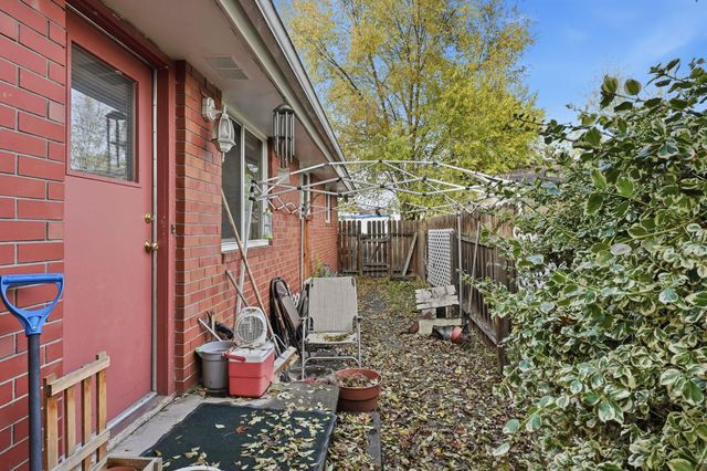 1315 E Bridgeport Ave, Spokane, WA 99207