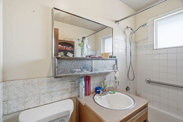 1315 E Bridgeport Ave, Spokane, WA 99207