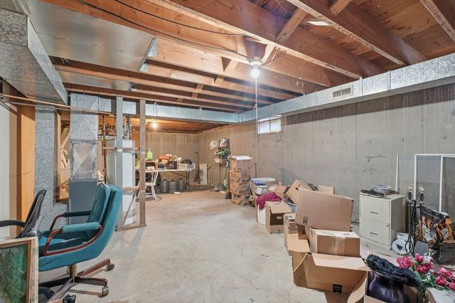 1315 E Bridgeport Ave, Spokane, WA 99207