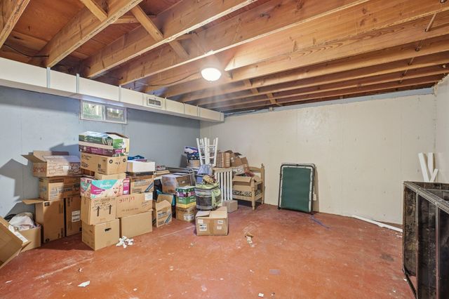 1315 E Bridgeport Ave, Spokane, WA 99207