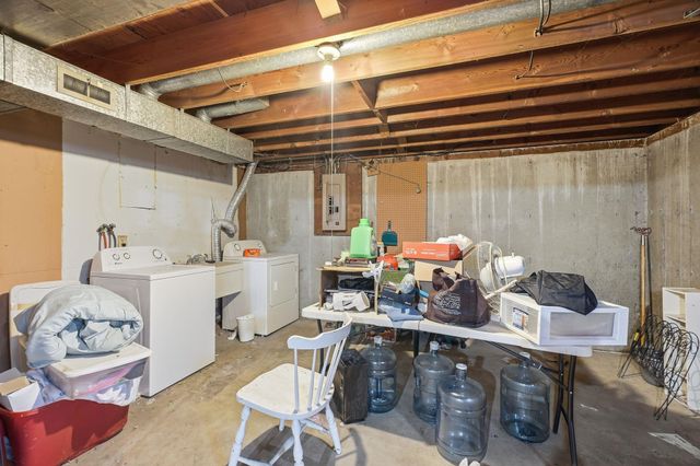 1315 E Bridgeport Ave, Spokane, WA 99207