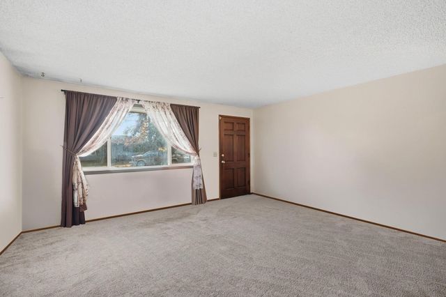 1315 E Bridgeport Ave, Spokane, WA 99207