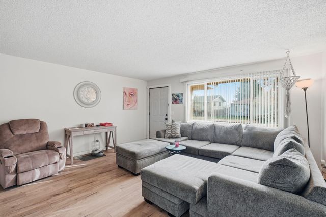 1315 E Bridgeport Ave, Spokane, WA 99207