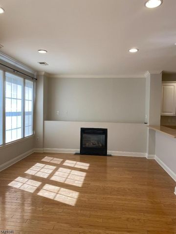 258 Riverwalk Way, Clifton City, NJ 07014