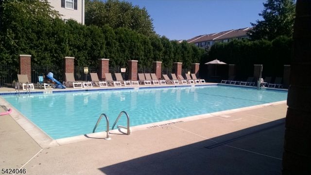 258 Riverwalk Way, Clifton City, NJ 07014