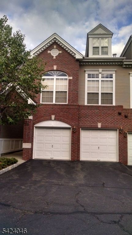 258 Riverwalk Way, Clifton City, NJ 07014