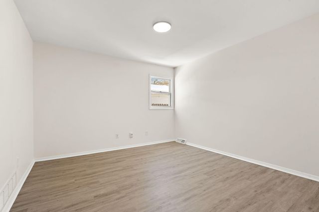 2014 E Elm Street, Griffith, IN 46319