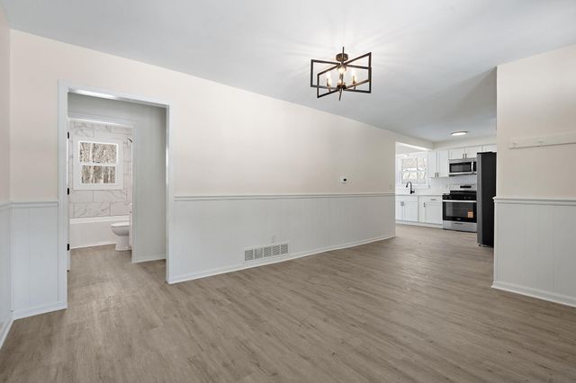 2014 E Elm Street, Griffith, IN 46319