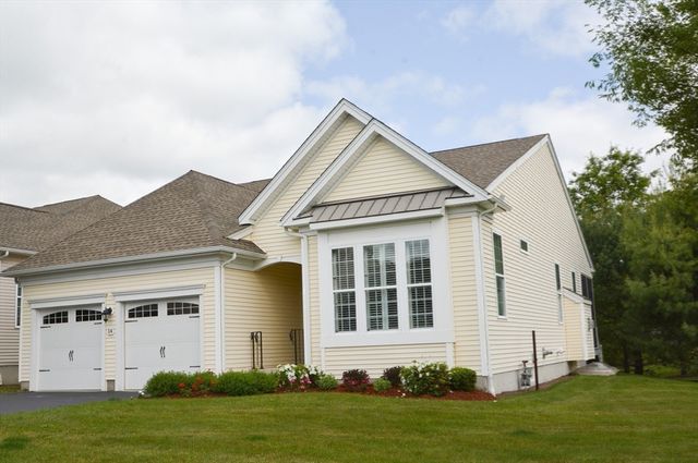 14 Hartshorne Way 14, Methuen, MA 01844