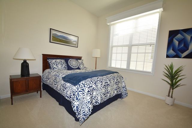 14 Hartshorne Way 14, Methuen, MA 01844