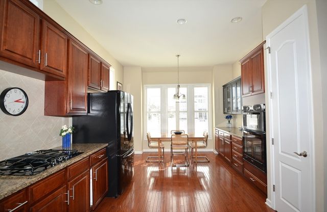14 Hartshorne Way 14, Methuen, MA 01844