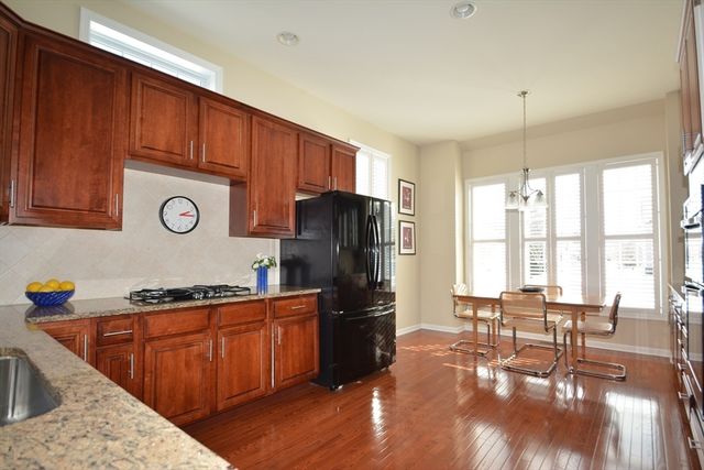 14 Hartshorne Way 14, Methuen, MA 01844
