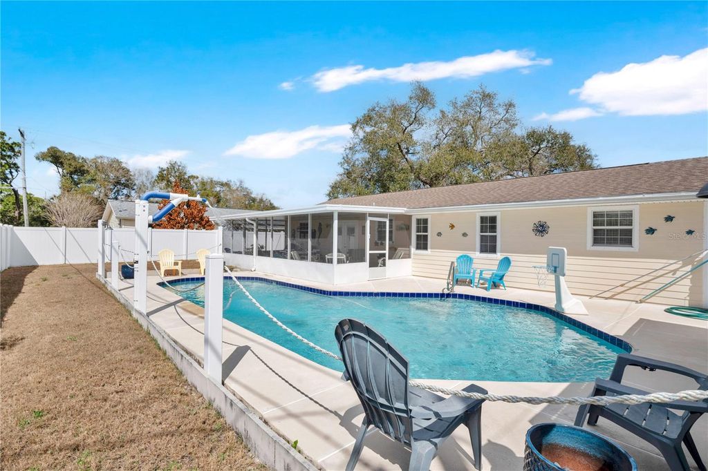 Image 15 of property listing at 1808 INDIA PALM DRIVE, Edgewater, FL 32132