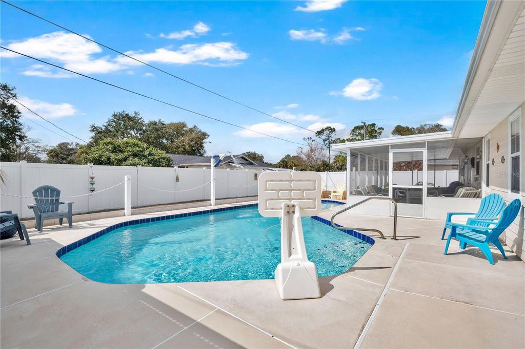 Image 16 of property listing at 1808 INDIA PALM DRIVE, Edgewater, FL 32132