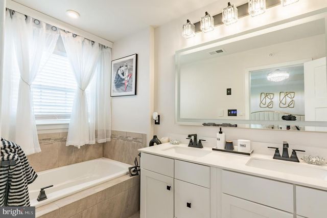 118 BISHOP WAY, Dublin, PA 18917