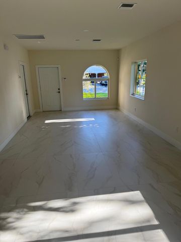 2999 NW 9th Street, Fort Lauderdale, FL 33311