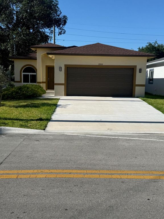 2999 NW 9th Street, Fort Lauderdale, FL 33311