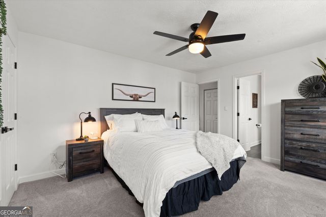 4330 Thorngate Lane, Acworth, GA 30101