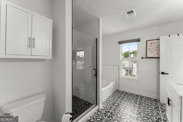 4330 Thorngate Lane, Acworth, GA 30101