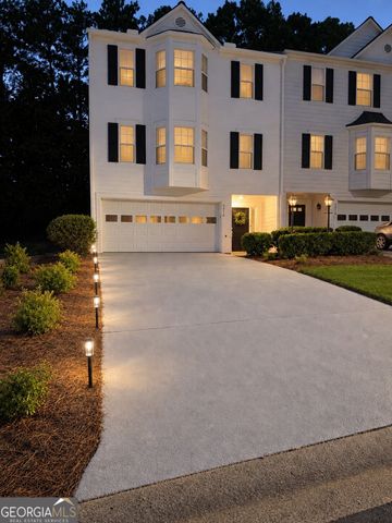 4330 Thorngate Lane, Acworth, GA 30101