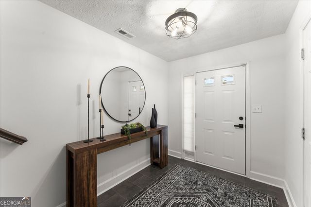 4330 Thorngate Lane, Acworth, GA 30101