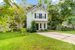 5541 Peachwood Drive, Charlotte, NC 28216