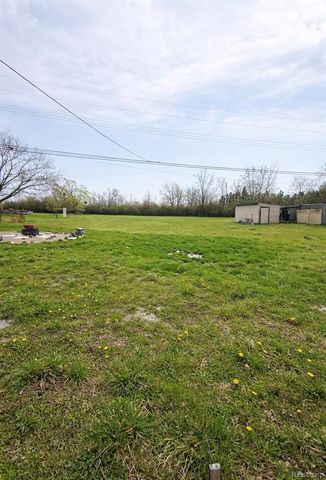 30155 Fort Road, Brownstown, MI 48173