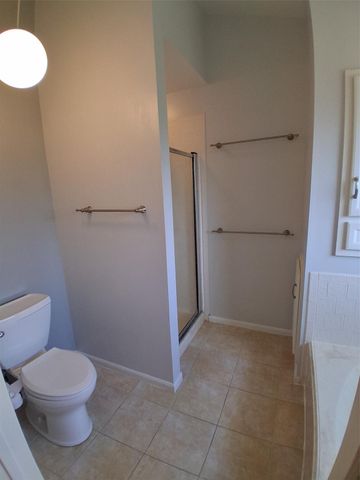 17010 Poplar Hill Street, Houston, TX 77095