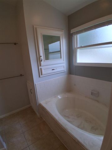 17010 Poplar Hill Street, Houston, TX 77095