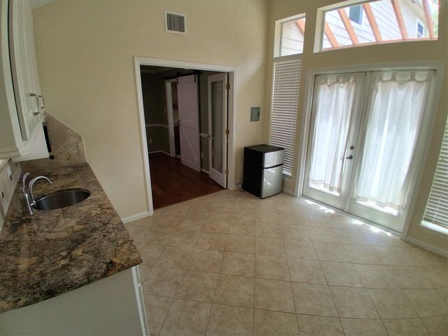 17010 Poplar Hill Street, Houston, TX 77095