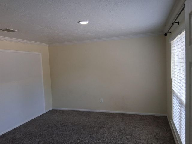 17010 Poplar Hill Street, Houston, TX 77095