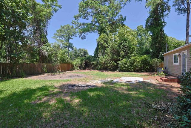 558 Cedar Dr., Myrtle Beach, SC 29577