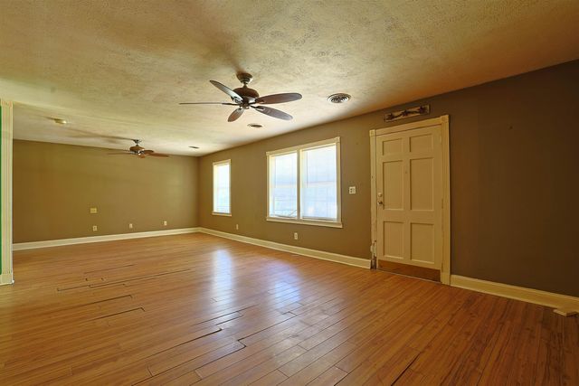 558 Cedar Dr., Myrtle Beach, SC 29577