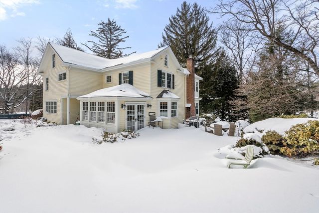 126 Newton Street, Weston, MA 02493