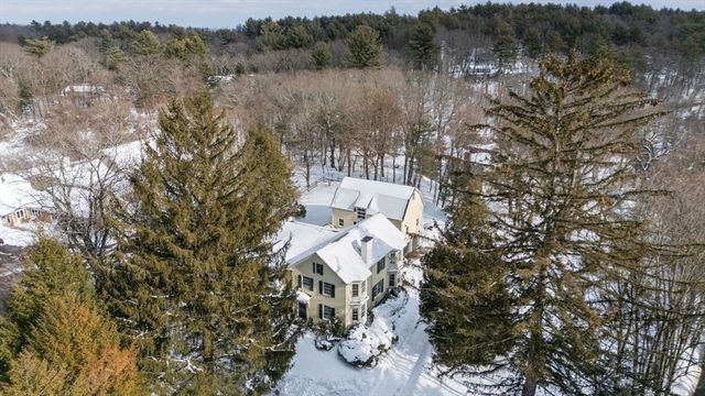 126 Newton Street, Weston, MA 02493