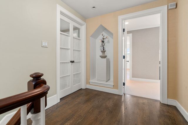 126 Newton Street, Weston, MA 02493