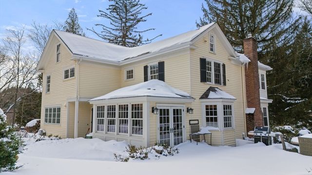 126 Newton Street, Weston, MA 02493