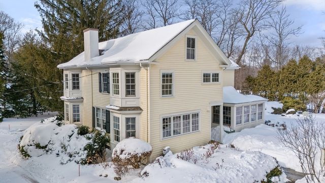 126 Newton Street, Weston, MA 02493