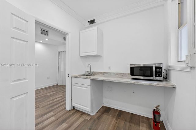 901 Pennsylvania Ave CU-1, Miami Beach, FL 33139