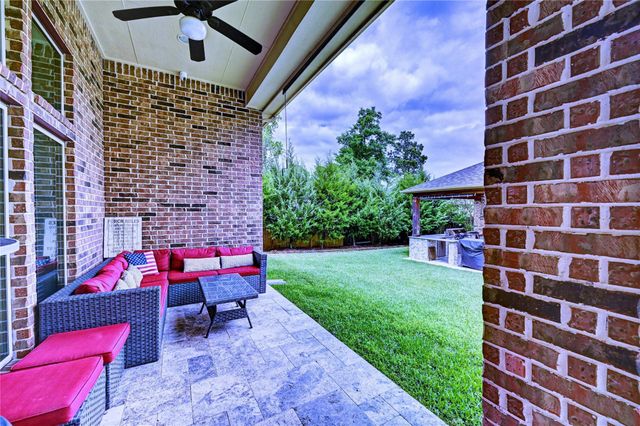 335 Fox Trail Road, Montgomery, TX 77316