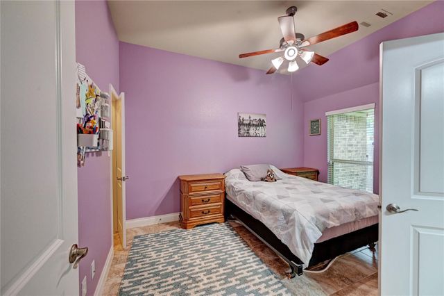 335 Fox Trail Road, Montgomery, TX 77316