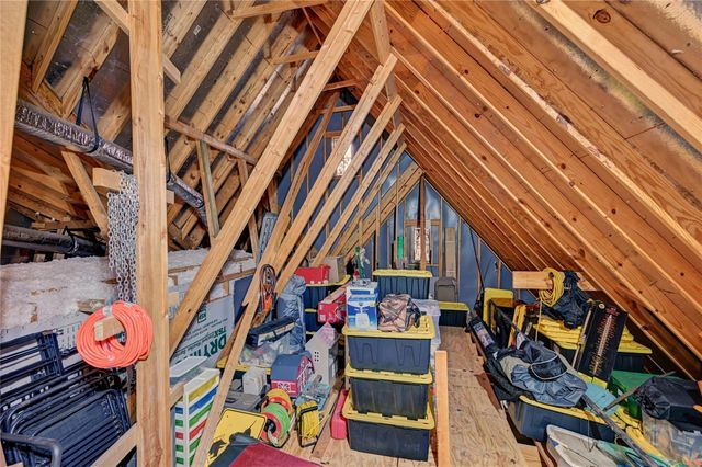 335 Fox Trail Road, Montgomery, TX 77316