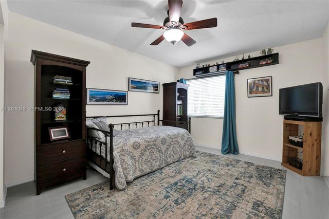 5322 NW 110th Ave 5322, Doral, FL 33178