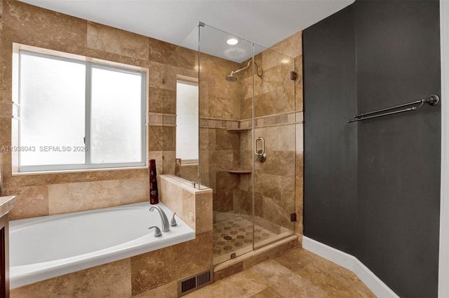 5322 NW 110th Ave 5322, Doral, FL 33178