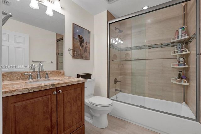 5322 NW 110th Ave 5322, Doral, FL 33178