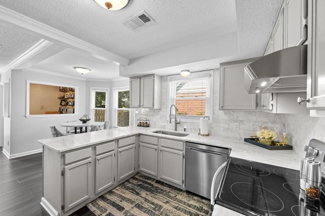 567 SIX CROWNS ST, Collierville, TN 38017