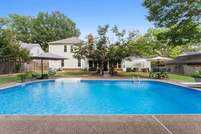 567 SIX CROWNS ST, Collierville, TN 38017